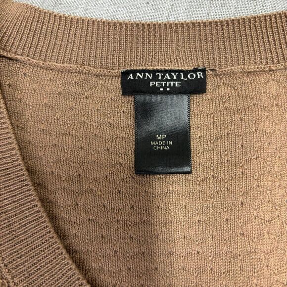 Ann Taylor Knit Sweater Long Sleeve Brown Acrylic Wool Women’s Petite Medium - Picture 8 of 9